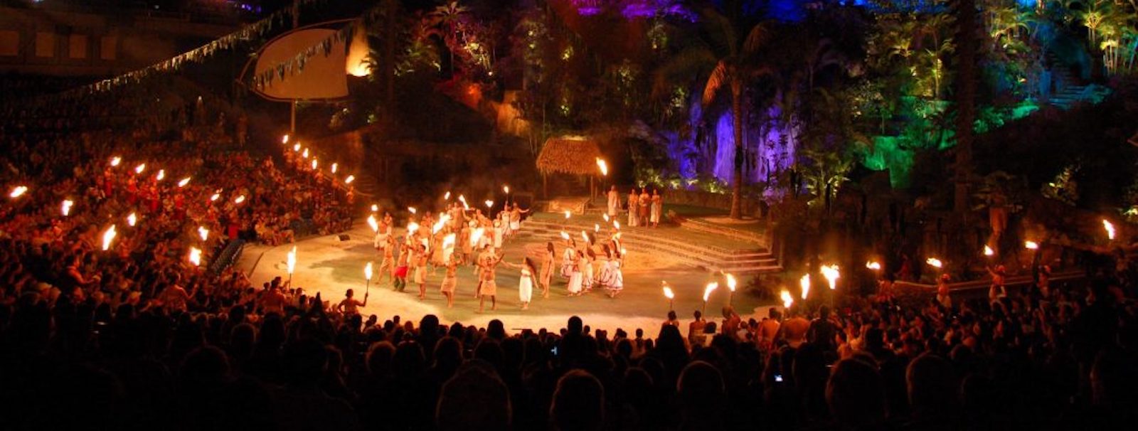 Top 4 Reasons to Book One of Our Polynesian Cultural Center Packages