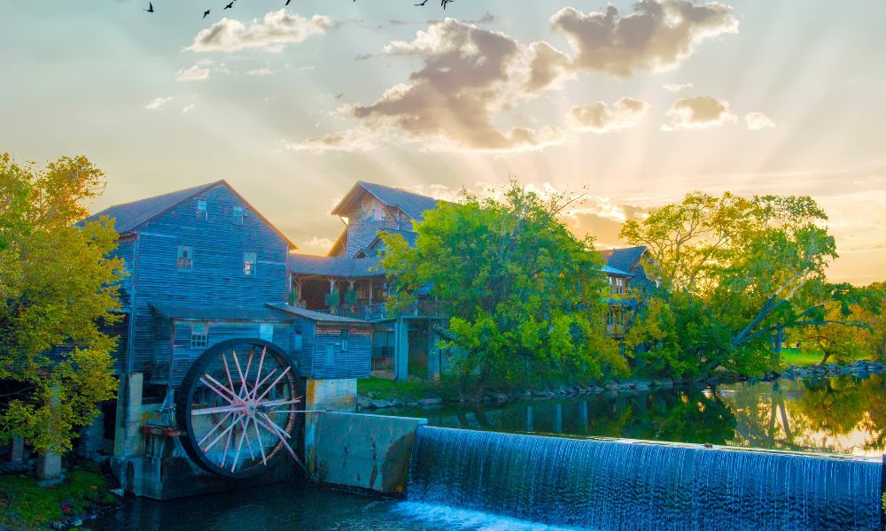 Mill-Grist Mill on the Pigeon Forge River in Pigeon Forge, Tennessee