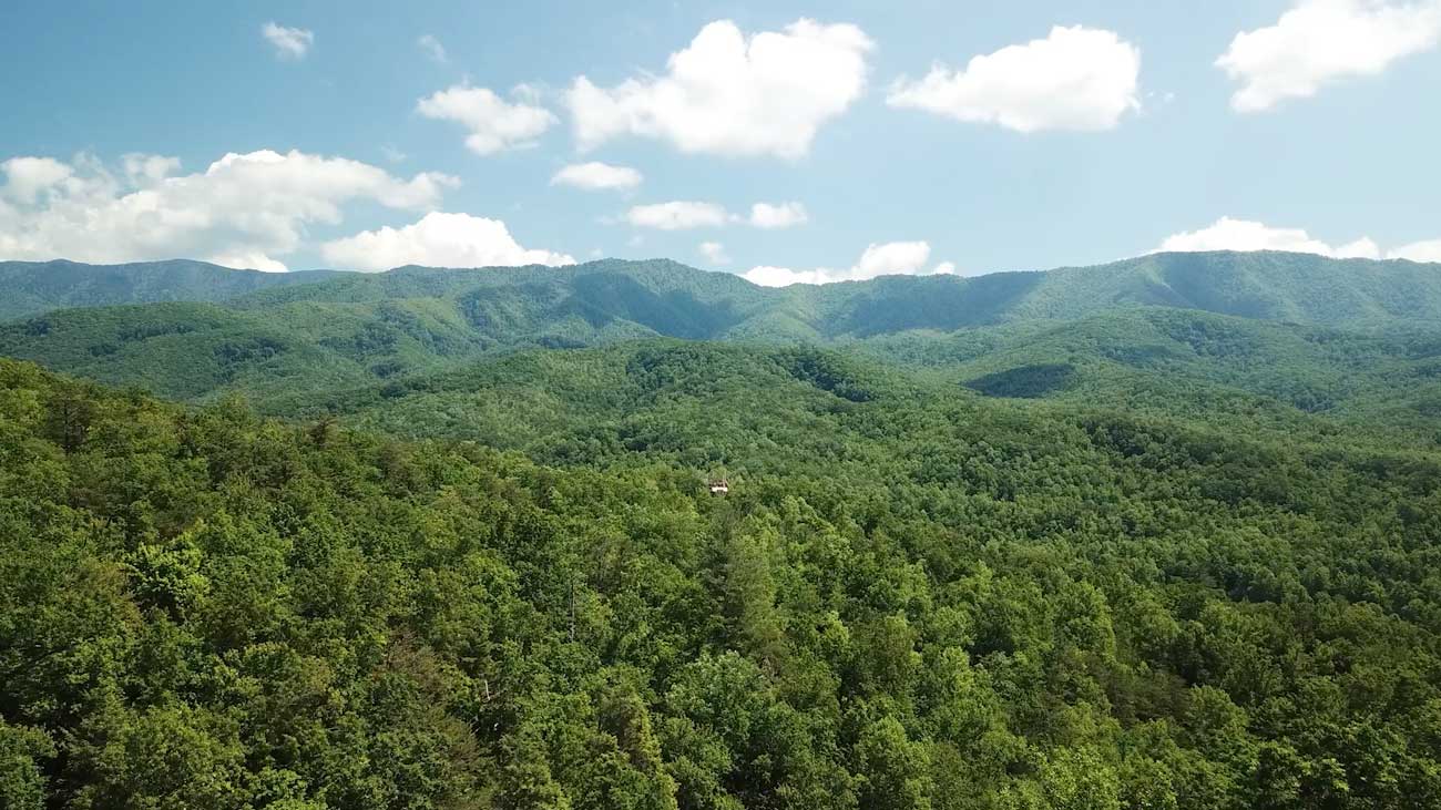 Zipline Gatlinburg & Pigeon Forge | CLIMB Works Smoky Mountains